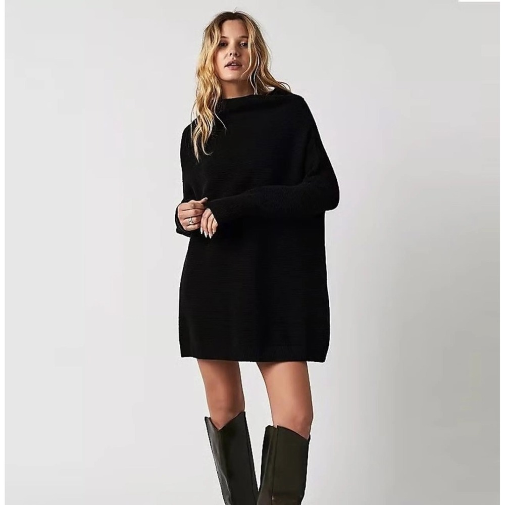 Free People Ottoman Slouchy Tunic Sweater Black Ribbed Mock Neck Size Medium